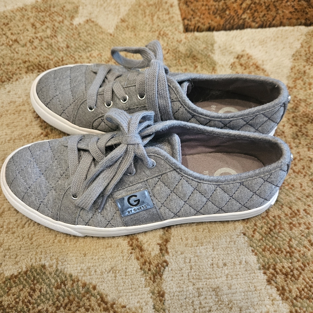Guess Gray Quilted Sneakers, 7.5 - Picture 5 of 5